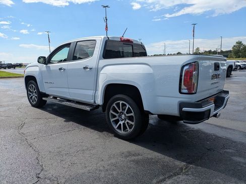 Used 2022 GMC Canyon Denali RWD image 6