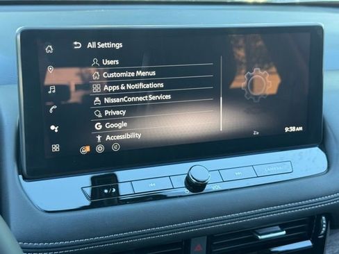 Used 2025 Nissan Rogue Platinum w/ Platinum Premium Package image 39