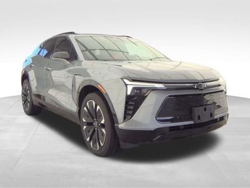 Used 2024 Chevrolet Blazer EV RS AWD/4WD image 5