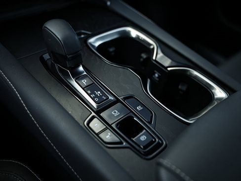 Used 2025 Lexus RX 350h image 38