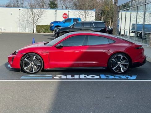 Used 2020 Porsche Taycan Turbo S image 16