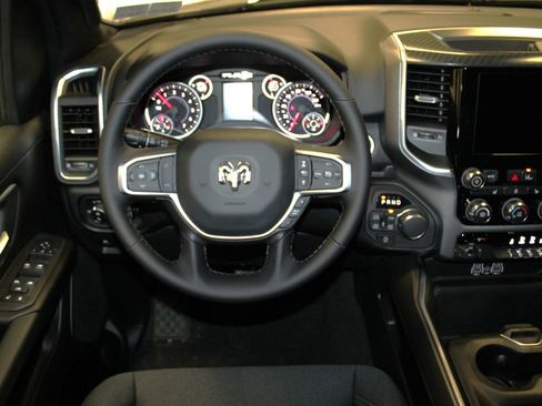 New 2026 RAM 1500 Big Horn w/ Night Edition image 10
