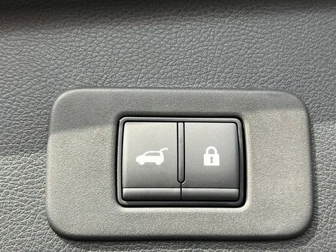 New 2025 Nissan Murano SL image 36