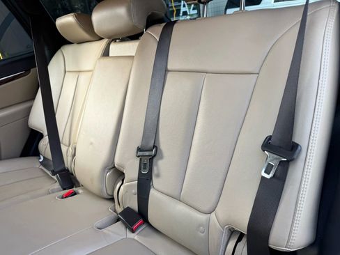 Used 2012 Hyundai Santa Fe Limited image 31