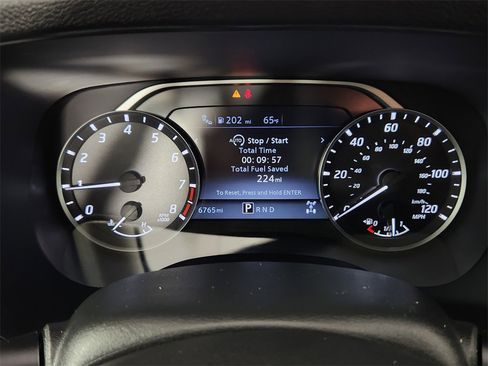 Certified 2024 Nissan Frontier S w/ Technology Package image 16