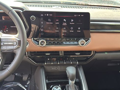 New 2026 GMC Canyon AT4 w/ AT4 Premium Package AWD/4WD image 17