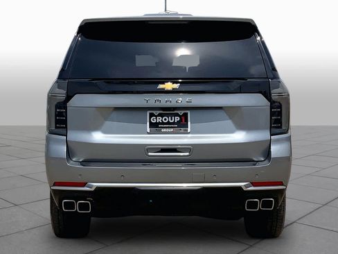 Used 2025 Chevrolet Tahoe High Country AWD/4WD image 9