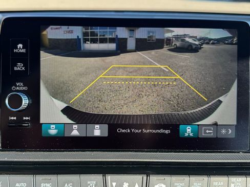 Used 2025 Honda Odyssey Elite image 33