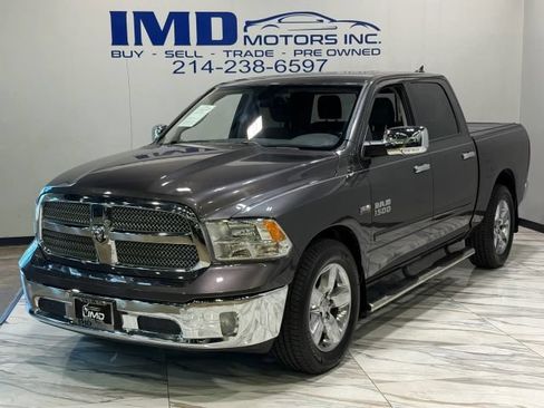 Used 2017 RAM 1500 Lone Star RWD image 1