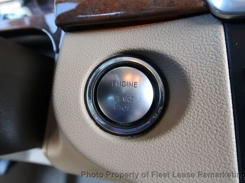 Used 2013 Mercedes-Benz E 350 4MATIC Wagon w/ Premium 2 Pkg image 37