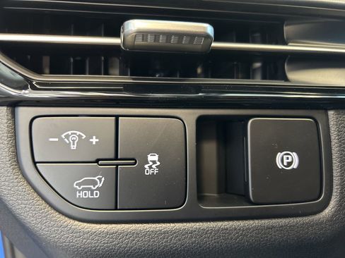 New 2026 Kia Sportage EX FWD image 17