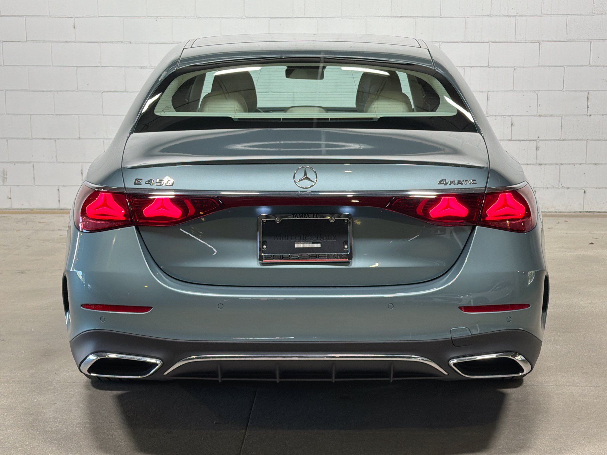 Used 2025 Mercedes-Benz E 450 4MATIC Sedan image 8