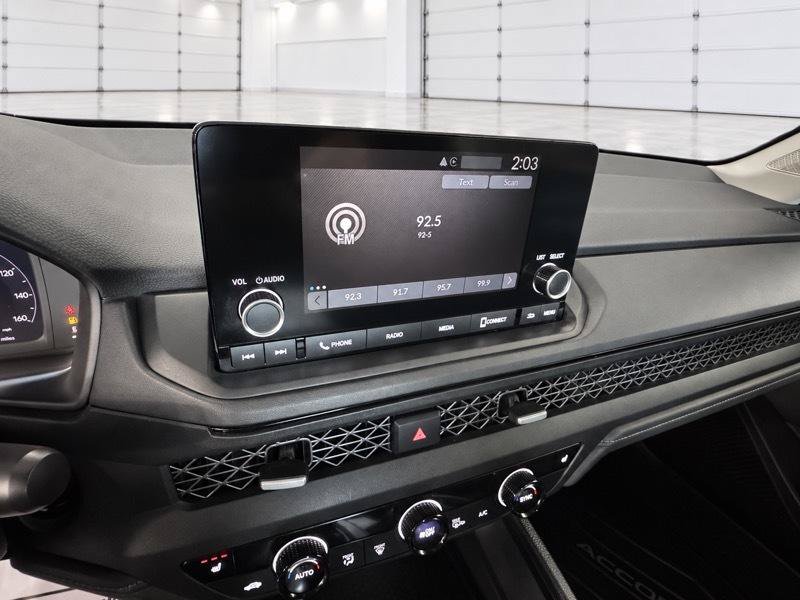Used 2023 Honda Accord EX image 14