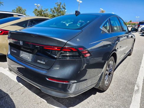Used 2023 Honda Accord EX image 5