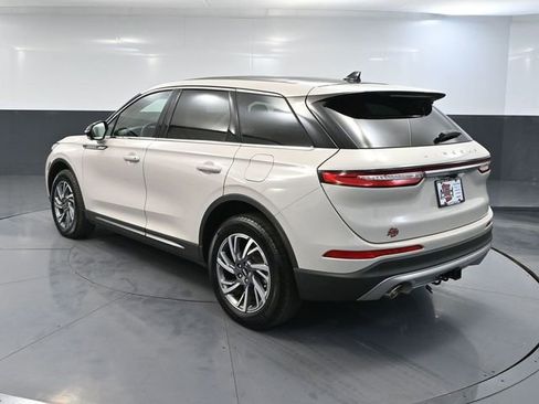 Used 2024 Lincoln Corsair AWD w/ Equipment Group 101A image 9