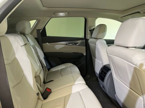 Certified 2023 Cadillac XT5 Premium Luxury AWD/4WD image 11