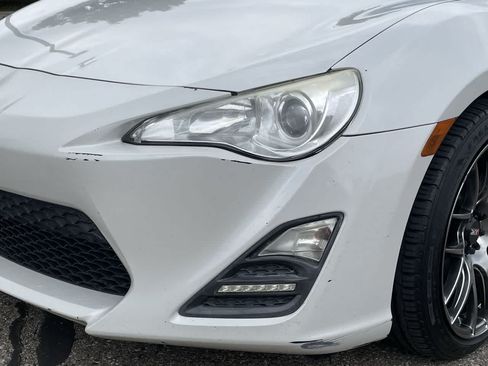 Used 2015 Scion FR-S RWD image 33