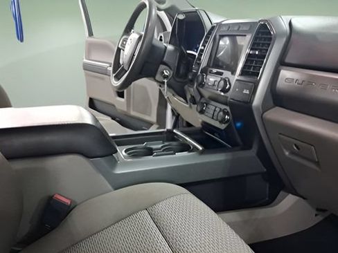 Used 2020 Ford F250 XLT w/ XLT Premium Package AWD/4WD image 15
