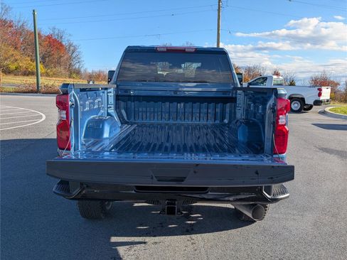 New 2026 Chevrolet Silverado 2500 Custom w/ Custom Value Package image 11