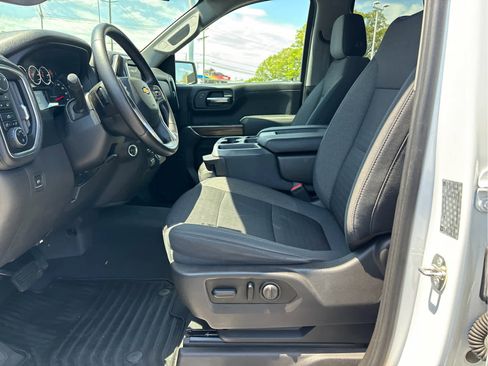 Certified 2019 Chevrolet Silverado 1500 LT w/ All-Star Edition AWD/4WD image 8