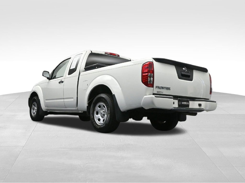 Used 2018 Nissan Frontier S RWD image 22