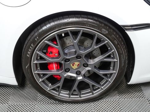 Certified 2020 Porsche 911 Carrera S w/ Premium Package image 31