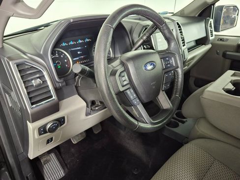 Used 2016 Ford F150 XLT w/ Equipment Group 302A Luxury image 11