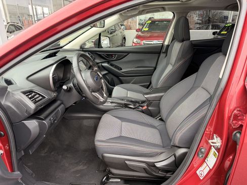 Used 2019 Subaru Crosstrek 2.0i Premium image 11