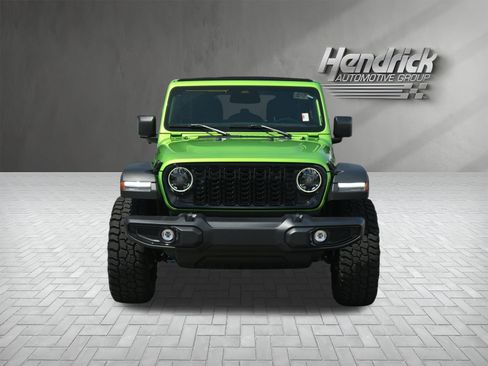 Used 2025 Jeep Wrangler Unlimited Sport AWD/4WD image 3