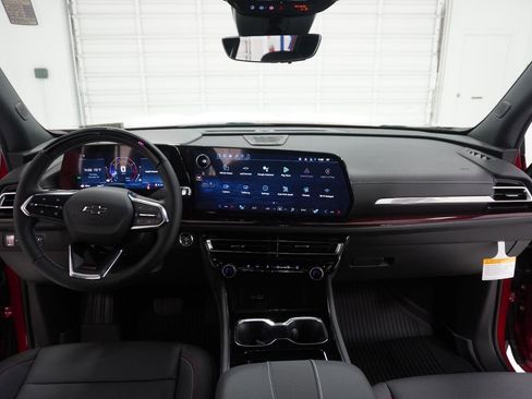 New 2026 Chevrolet Traverse Z71 w/ Enhanced Driving Package image 42