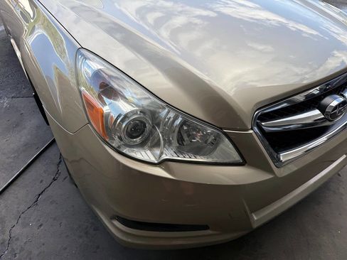 Used 2010 Subaru Legacy 2.5i Premium image 27