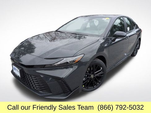 New 2026 Toyota Camry SE w/ Convenience Package FWD image 1