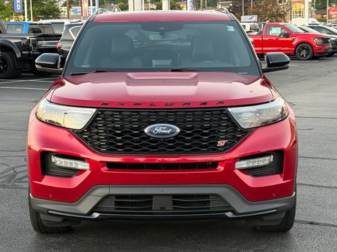 Used 2020 Ford Explorer ST w/ ST Street Pack AWD/4WD image 9