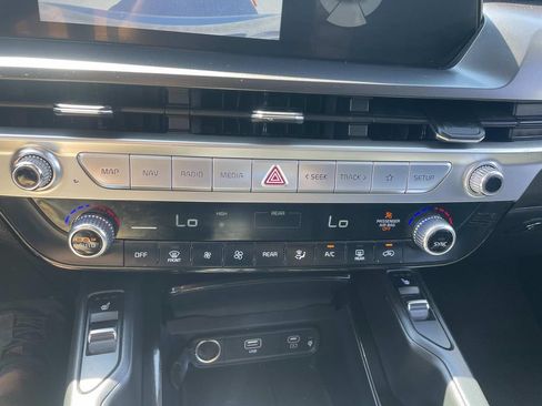 Used 2023 Kia Telluride S w/ S Sunroof Package AWD/4WD image 24