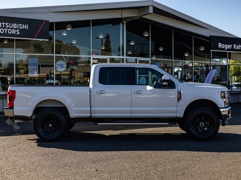 Used 2019 Ford F250 Lariat w/ Lariat Ultimate Package image 7