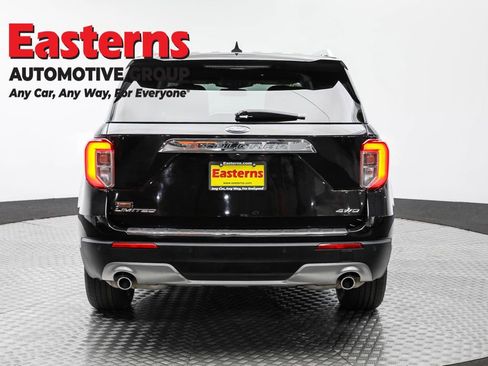 Used 2022 Ford Explorer Limited w/ Equipment Group 301A image 6