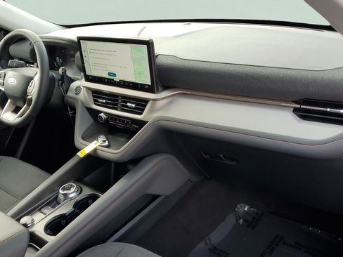 New 2026 Ford Explorer Active AWD/4WD image 18