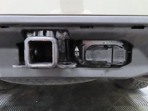 Used 2025 Ford Expedition Tremor image 46