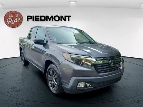 Used 2020 Honda Ridgeline Sport image 4