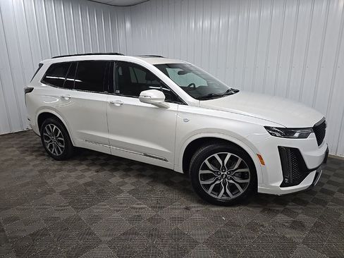 Used 2021 Cadillac XT6 Sport AWD/4WD image 1