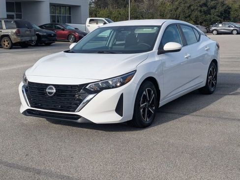Used 2024 Nissan Sentra SV image 7