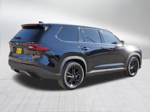 Certified 2025 Toyota Grand Highlander AWD image 8