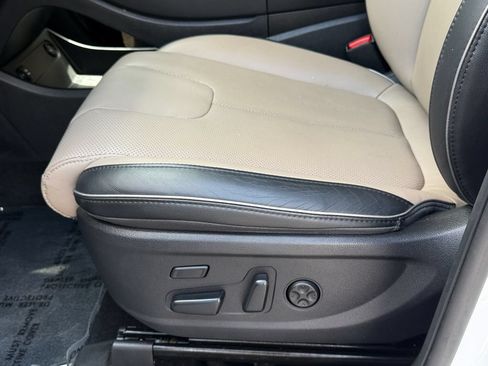 Used 2023 Hyundai Santa Fe Limited w/ Cargo Package AWD/4WD image 17