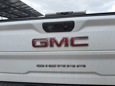 Used 2020 GMC Sierra 2500 AT4 w/ AT4 Premium Package image 9