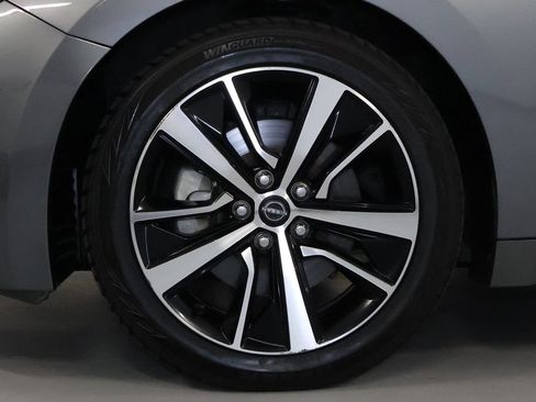 Used 2023 Nissan Maxima SV w/ Floor Mat Group FWD image 31
