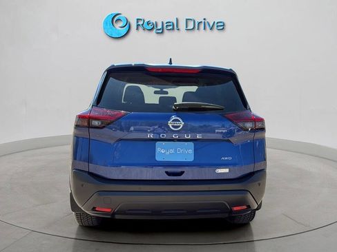 Used 2021 Nissan Rogue S AWD/4WD image 5