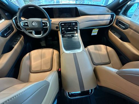 New 2026 Nissan Armada SL w/ Captain's Chari Seat Package image 19