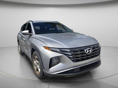Used 2023 Hyundai Tucson SEL FWD image 4