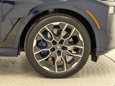New 2026 BMW X7 xDrive40i w/ M Sport Package image 12