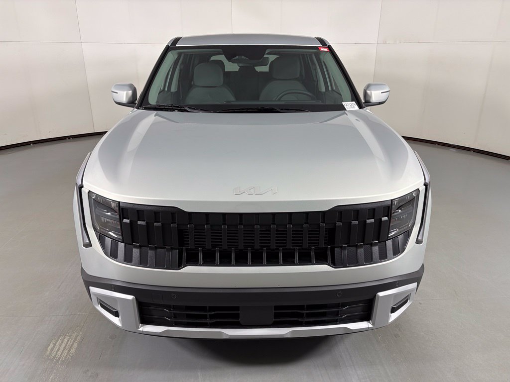 New 2027 Kia Seltos LX FWD image 3
